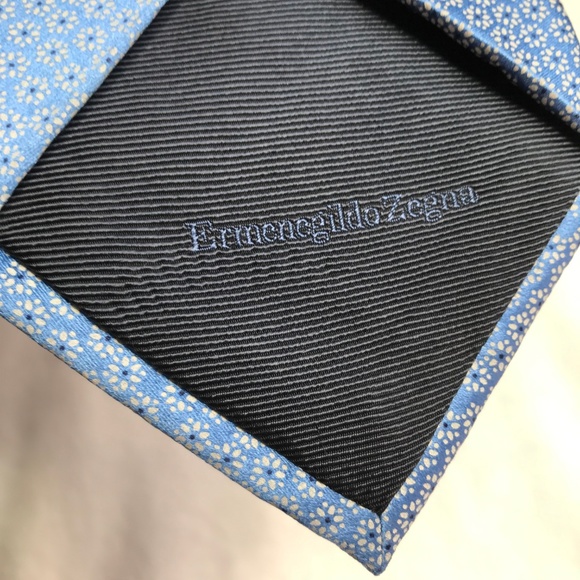 Ermenegildo Zegna Tie FLOWER POWER Blue pattern - Picture 4 of 8